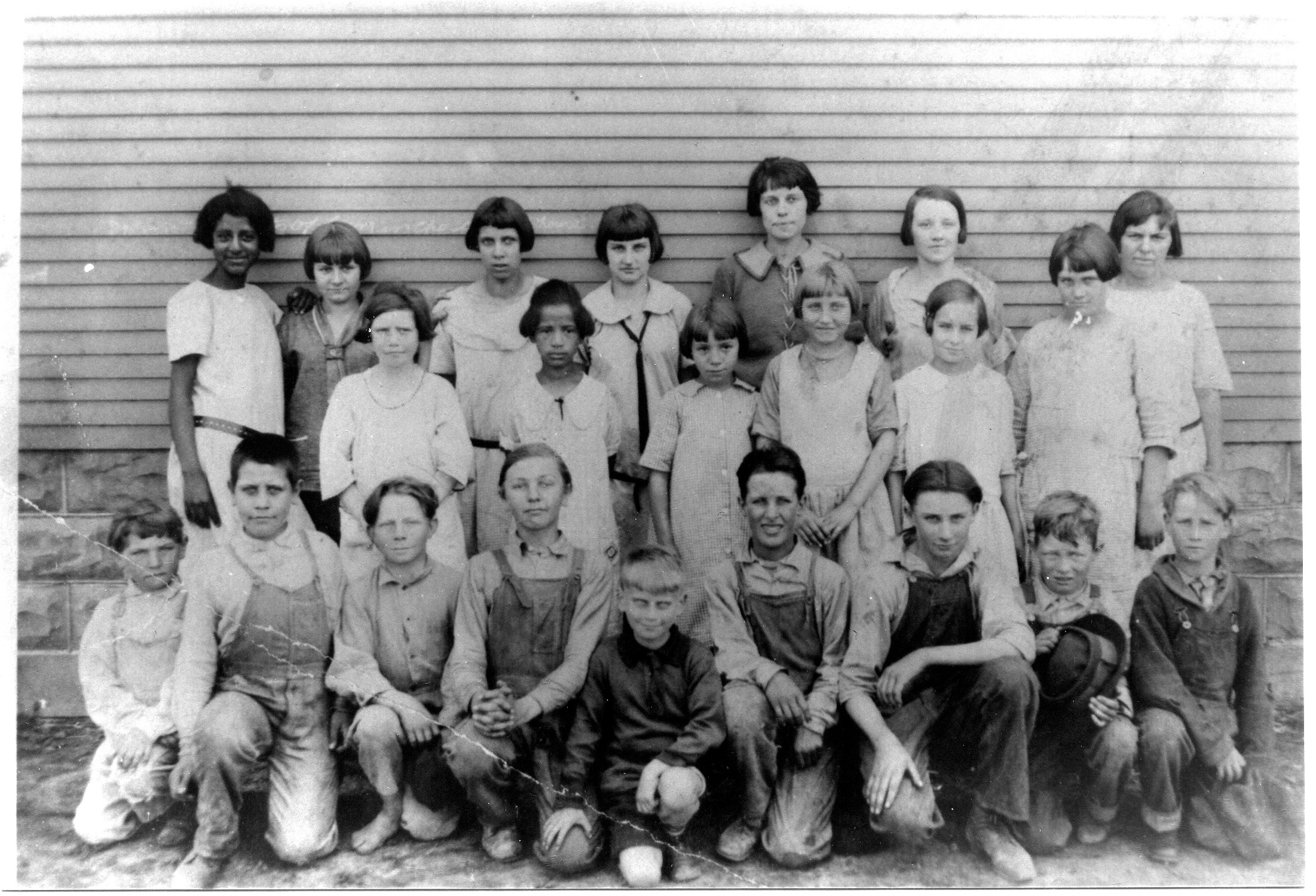 Crystal Lake Henderson County Public Library